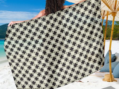 B&W Checkerboard Optical Sarong Fashion