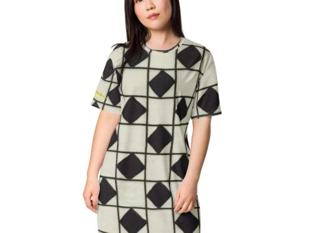 B&W Checkerboard T-shirt dress Fashion